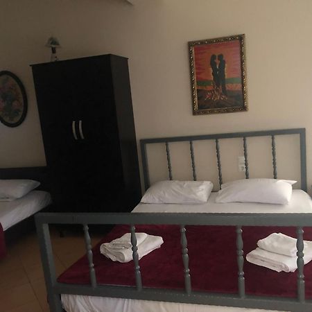 Studio Apartments Rizarjo Ksamil Esterno foto