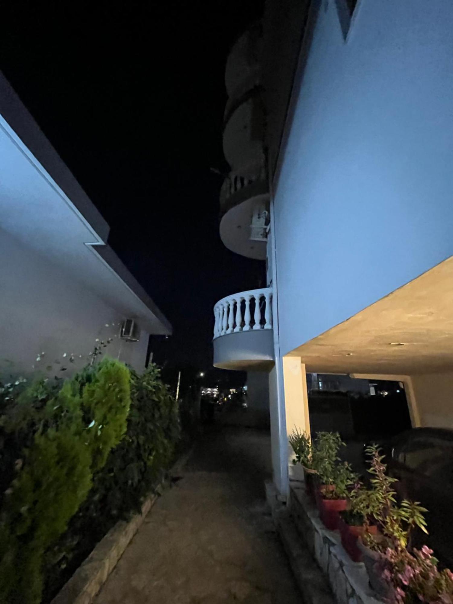 Studio Apartments Rizarjo Ksamil Esterno foto